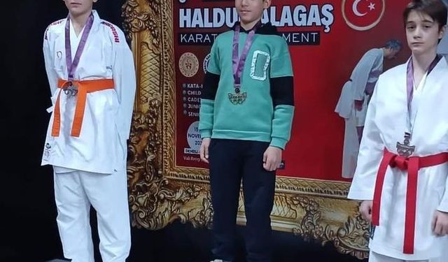 Sarıgöllü sporcu Denizli’de gümüş madalya kazandı