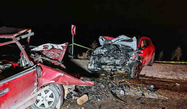 Manisa'da feci kaza: Aynı aileden 3 kişi hayatını kaybetti