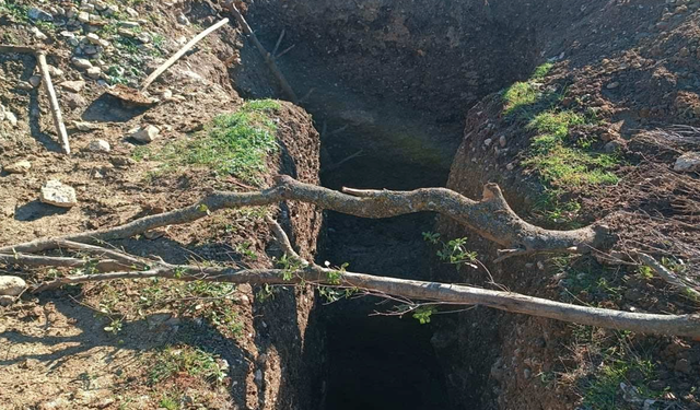 Akhisar'da kaçak kazıya jandarmadan suçüstü