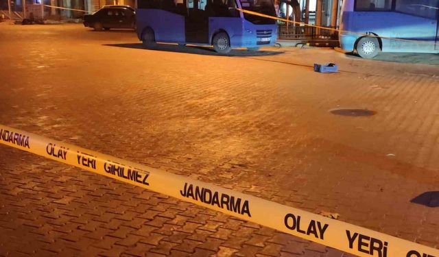 Alkol masasında tartışma kanlı bitti: 1 ölü 2 ağır yaralı