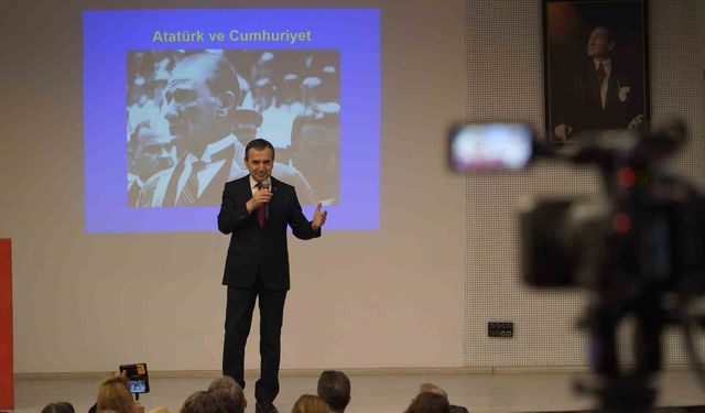 Babüroğlu Atatürk ve Cumhuriyet değerlerini anlattı