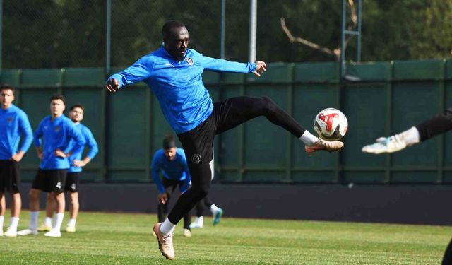 Manisa FK, Ümraniyespor maçının hazırlıklarını sürdürdü