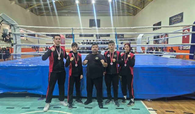 Manisa muaythaide, Ege'ye damga vurdu