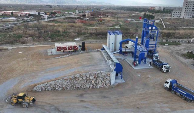 Manisa'da asfalt seferberliği: Hedef 120 bin ton