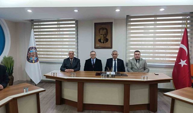 MHP'li Akçay: 'Tarımsal destekler artırılmalı'