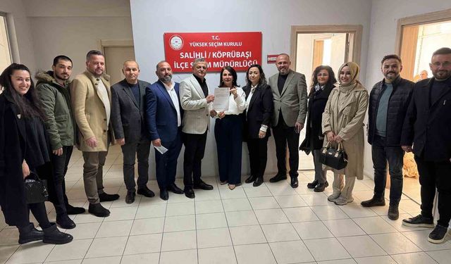 Salihli Esnaf Odası'nda yeni dönem: Emre Demir göreve başladı