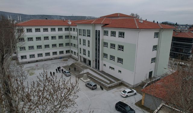 Manisa'da 266 bin öğrenci ders başı yapacak