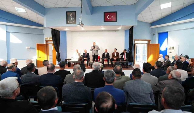 Büyükşehir Belediye Başkanı Dutlulu, Salihli'de muhtarlarla buluştu