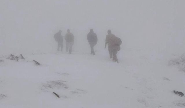 Manisa'da kayıp dağcıdan haber alınamıyor