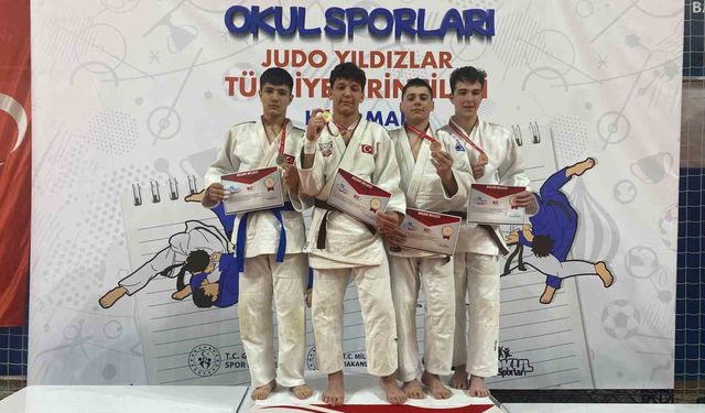 Salihlili Judocular Türkiye Şampiyonası'ndan madalyalarla döndü