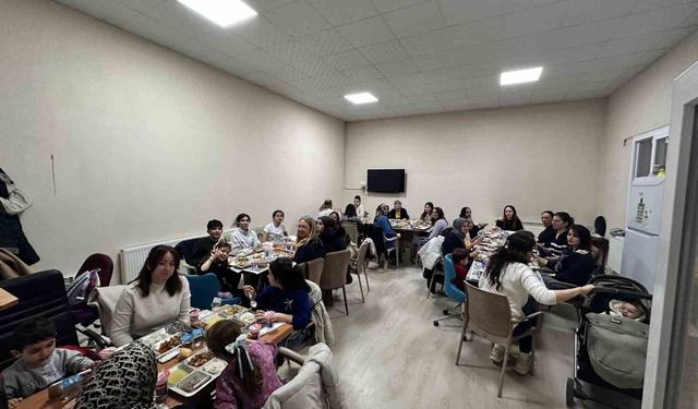 Tarım personeli ve aileleri aynı sofrada buluştu