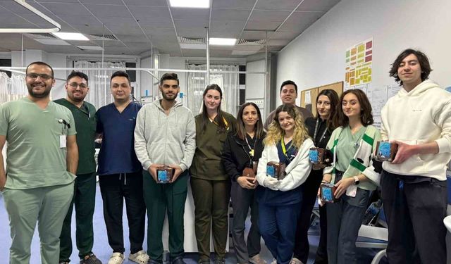 Yunusemre'de nöbetçi doktorlar unutulmadı