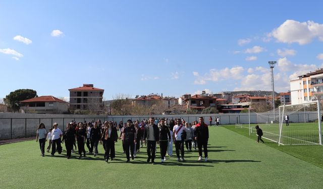 Dünya Sağlık Günü'nü yürüyerek kutladılar
