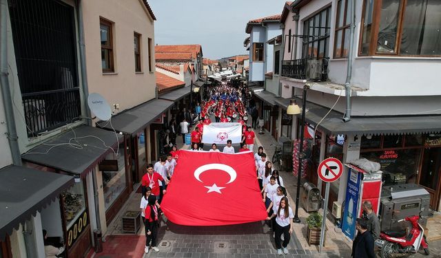 Ege Bölge Oyunları Kula'da coşkuyla başladı