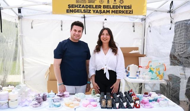 Engelsiz ellerden Mesir'e anlamlı dokunuş