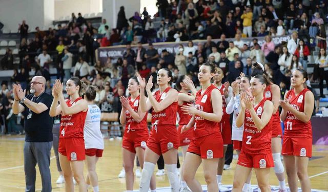 Turgutlu'nun perilerinin hedefi süper lig