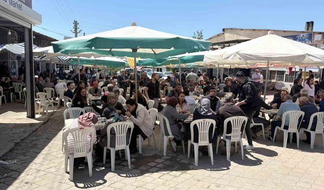 Gördes Sanayi Sitesi'nden 6 bin kişilik hayır yemeği