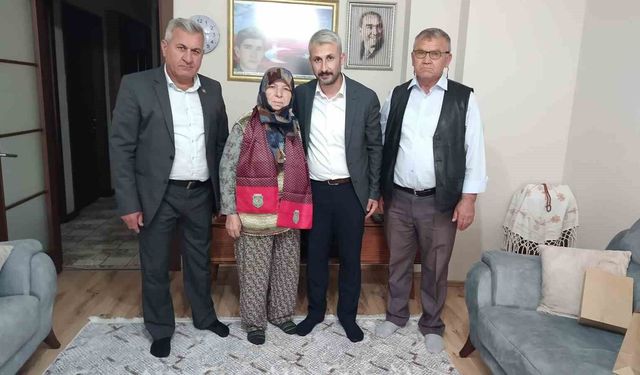 Manisalı şehit anneleri yalnız bırakılmadı