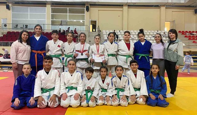 Salihlili judocular, Bilecik'ten madalyalarla döndü