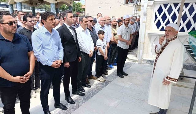 Denizli'deki facia kurbanı otobüs şoförü gözyaşlarıyla uğurlandı
