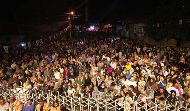 Gökçeören bir ilke imza attı: 'Dünyanın Merkezi Gökçeören Kültür Festivali' yoğun ilgi gördü