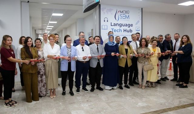 MCBÜ Yabancı Dil ve Dijital Sınav Merkezi açıldı