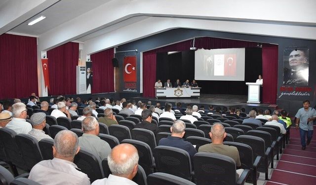 Salihli'de muhtarlar toplantısı yapıldı: Talepler ve sorunlar masaya yatırıldı
