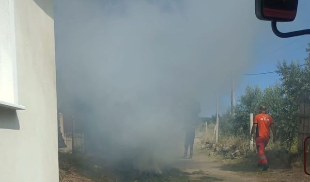 Anız ateşi felakete dönüşmeden söndürüldü