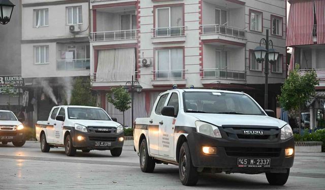 Manisa Büyükşehir'den Sarıgöl genelinde ilaçlama çalışması