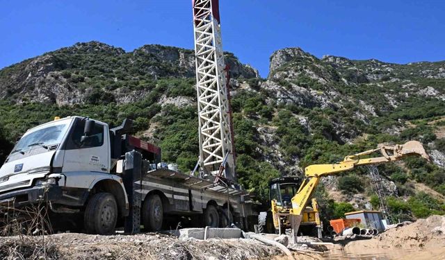 Manisa'da 20 noktada eş zamanlı sondaj