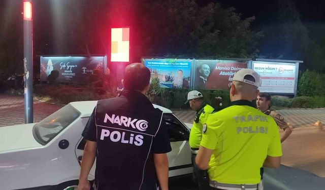 Manisa'da dev narko uygulaması: 15 bin 956 içimlik uyuşturucu ele geçirildi