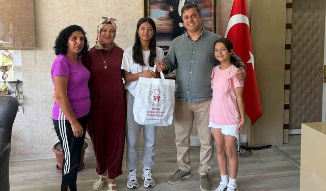 Manisalı Belinay'dan 9 madalyalık sezon
