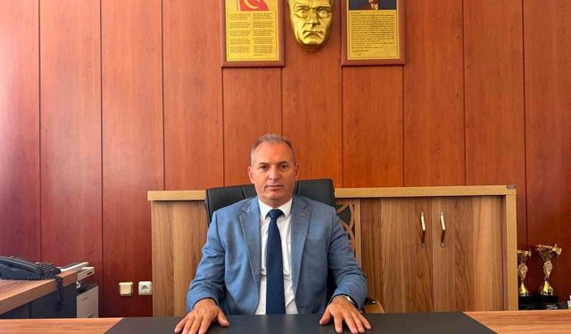 Sarıgöl İlçe Milli Eğitim Müdürü Yıldıray Demirtaş göreve başladı