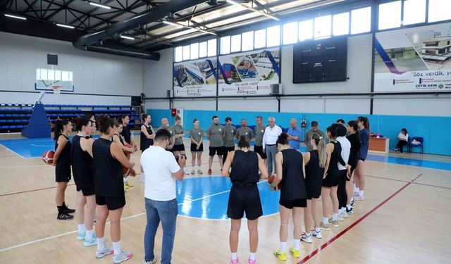 Turgutlu Belediyesi Kadın Basketbol Takımı Süper Lig mesaisine başladı