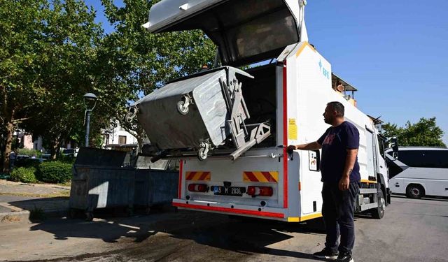 Büyükşehir'den çöp konteynerlerinde temizli seferberliği