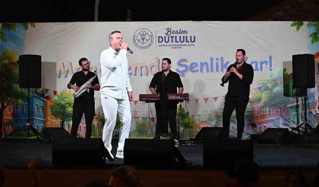 Manisa Büyükşehir'den mahallelerde şenlik coşkusu