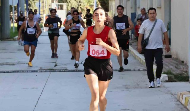 Manisa'da 9'dan 86'ya zafer için koştular