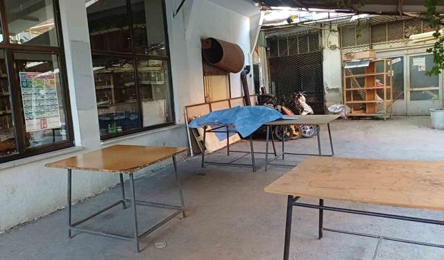 Manisa'da kahvehanede bir kişinin ölümüyle ilgili 2 şüpheli tutuklandı