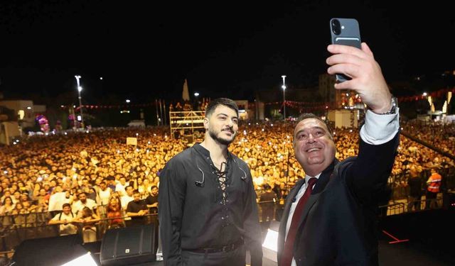 Manisa'nın kurtuluşunun 104. yılı Semicenk konseriyle kutlandı