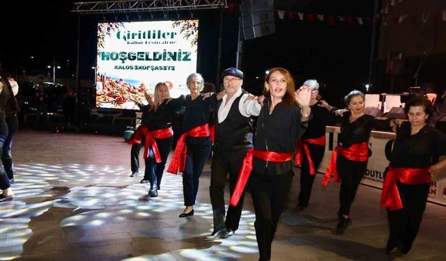 Türkiye&amp;#039;nin ilk Giritliler Kültür Festivali Yunusemre&amp;#039;de düzenlendi