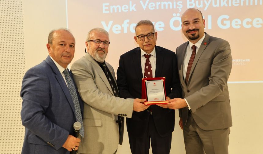 Yunusemre Belediyesi'nden sporda vefa gecesi