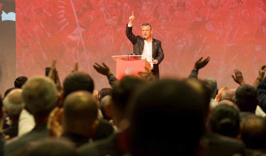 CHP Genel Başkanı Özel memleketi Manisa’da konuştu