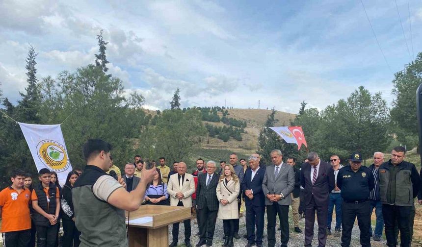 Alaşehir’de 3 bin fidan toprakla buluştu