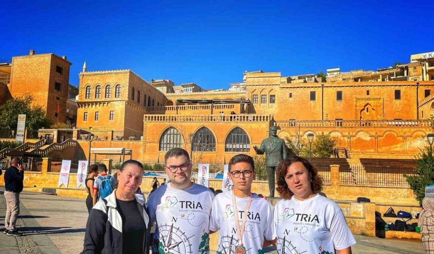 Manisa Oryantiringde fırtına gibi esti