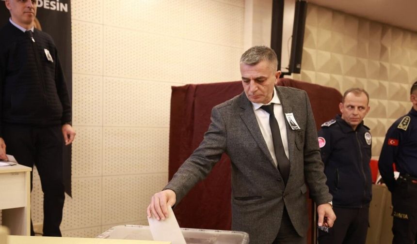 Şehzadeler’in yeni başkanı Hakan Şimşek oldu