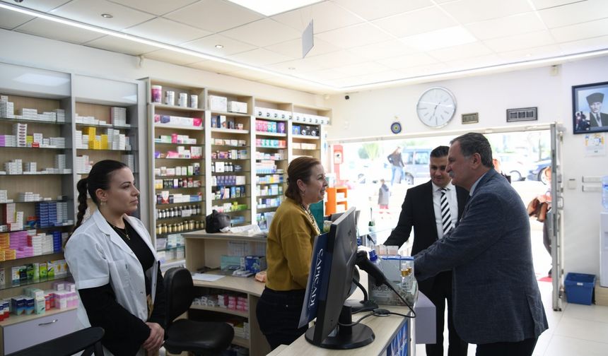 Başkan Balaban esnafın sorunlarına çözüm üretmek için sahada