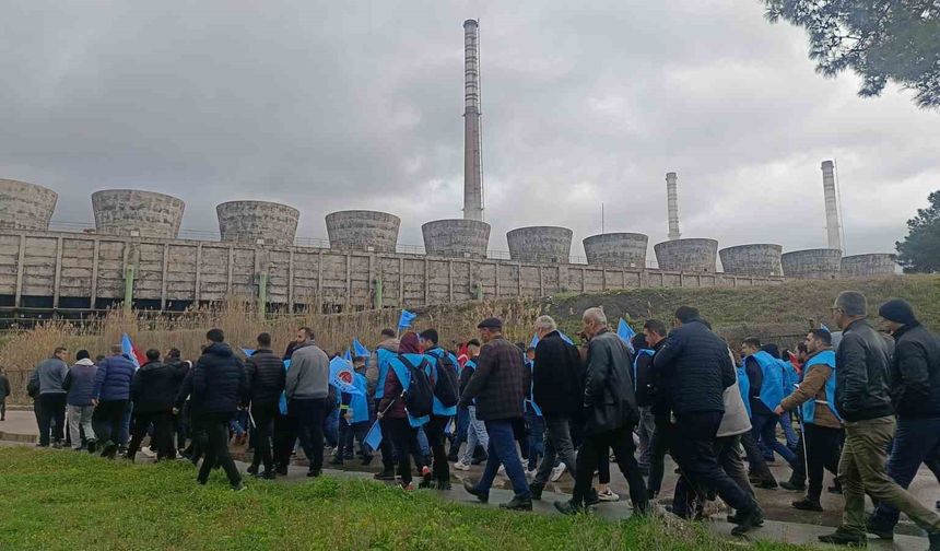 Konya Şeker'e bağlı Soma Termik Santrali'nde işçiler sokağa döküldü
