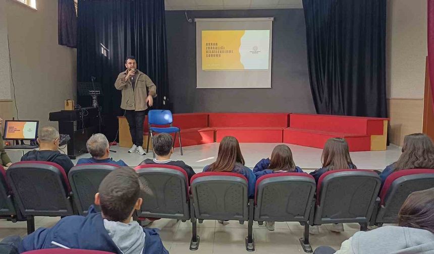 Manisa Ticaret Borsası Anadolu Lisesi'nden 'Akran Zorbalığı' semineri
