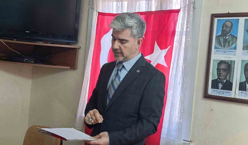 Salihli Türk Ocakları'nda Ednan Aras güven tazeledi