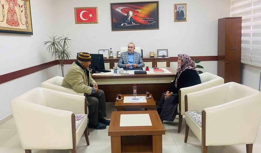 Sarıgöl Nüfus Müdürlüğü'nden yaşlılara randevusuz işlem kolaylığı